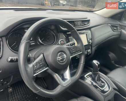 Белый Ниссан Rogue, объемом двигателя 2.5 л и пробегом 144 тыс. км за 15999 $, фото 7 на Automoto.ua