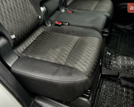 Белый Ниссан Rogue, объемом двигателя 2.5 л и пробегом 120 тыс. км за 13900 $, фото 16 на Automoto.ua