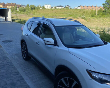 Белый Ниссан Rogue, объемом двигателя 2.5 л и пробегом 128 тыс. км за 16900 $, фото 29 на Automoto.ua