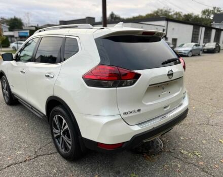 Белый Ниссан Rogue, объемом двигателя 2 л и пробегом 52 тыс. км за 7600 $, фото 4 на Automoto.ua