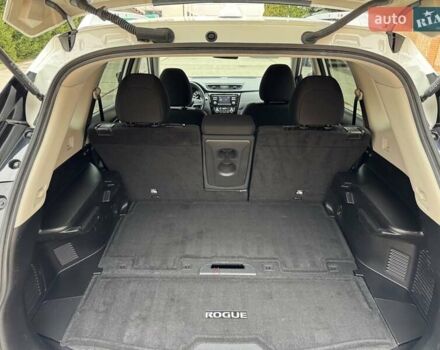 Белый Ниссан Rogue, объемом двигателя 2.49 л и пробегом 88 тыс. км за 14200 $, фото 30 на Automoto.ua