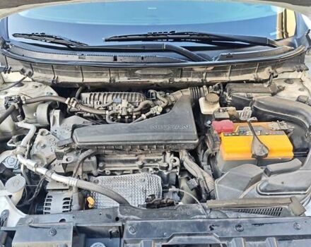 Белый Ниссан Rogue, объемом двигателя 2.49 л и пробегом 140 тыс. км за 15499 $, фото 19 на Automoto.ua