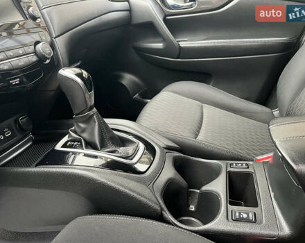 Белый Ниссан Rogue, объемом двигателя 2.5 л и пробегом 120 тыс. км за 14300 $, фото 23 на Automoto.ua