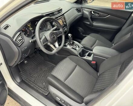 Белый Ниссан Rogue, объемом двигателя 2.49 л и пробегом 88 тыс. км за 14200 $, фото 15 на Automoto.ua