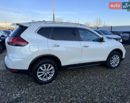 Белый Ниссан Rogue, объемом двигателя 2.5 л и пробегом 151 тыс. км за 14300 $, фото 15 на Automoto.ua