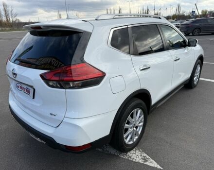 Белый Ниссан Rogue, объемом двигателя 2.5 л и пробегом 119 тыс. км за 12800 $, фото 5 на Automoto.ua