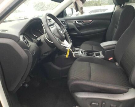 Белый Ниссан Rogue, объемом двигателя 2.5 л и пробегом 73 тыс. км за 2200 $, фото 6 на Automoto.ua