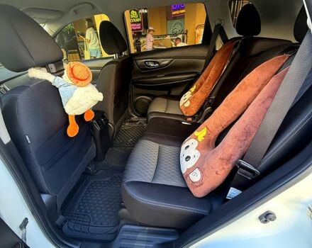 Білий Ніссан Rogue, об'ємом двигуна 2.5 л та пробігом 59 тис. км за 15800 $, фото 5 на Automoto.ua