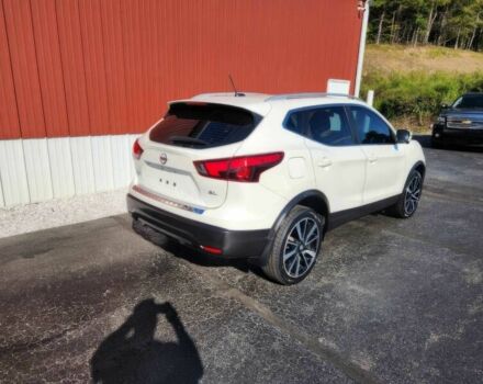 Білий Ніссан Rogue, об'ємом двигуна 2 л та пробігом 57 тис. км за 2850 $, фото 4 на Automoto.ua