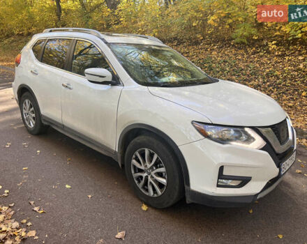 Белый Ниссан Rogue, объемом двигателя 2.49 л и пробегом 89 тыс. км за 16900 $, фото 3 на Automoto.ua