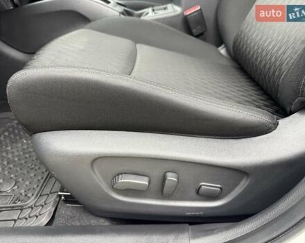 Белый Ниссан Rogue, объемом двигателя 2.49 л и пробегом 88 тыс. км за 14200 $, фото 16 на Automoto.ua