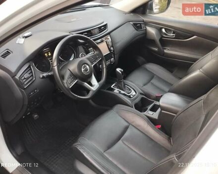 Белый Ниссан Rogue, объемом двигателя 2.49 л и пробегом 115 тыс. км за 14900 $, фото 8 на Automoto.ua