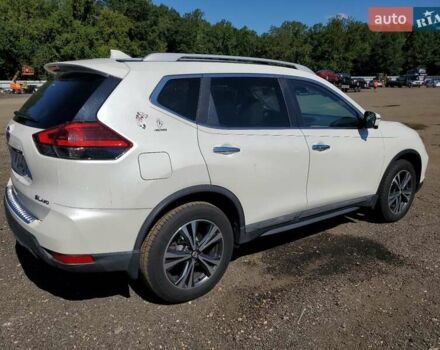 Білий Ніссан Rogue, об'ємом двигуна 2.5 л та пробігом 69 тис. км за 2200 $, фото 2 на Automoto.ua