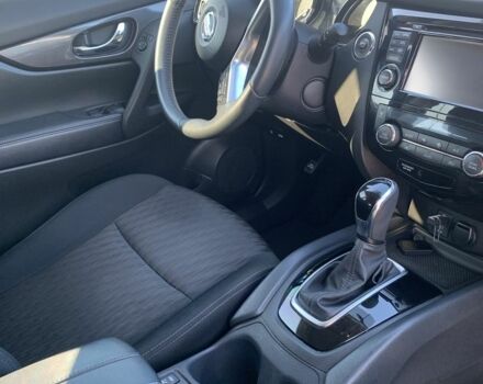 Белый Ниссан Rogue, объемом двигателя 2.5 л и пробегом 105 тыс. км за 15000 $, фото 7 на Automoto.ua