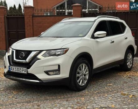 Белый Ниссан Rogue, объемом двигателя 2.49 л и пробегом 88 тыс. км за 14200 $, фото 3 на Automoto.ua