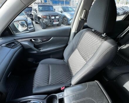 Белый Ниссан Rogue, объемом двигателя 2.5 л и пробегом 178 тыс. км за 14680 $, фото 19 на Automoto.ua