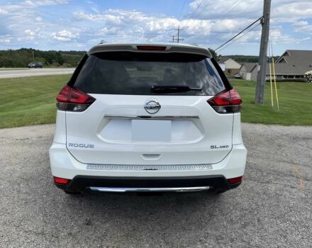 Білий Ніссан Rogue, об'ємом двигуна 2.5 л та пробігом 60 тис. км за 5800 $, фото 4 на Automoto.ua
