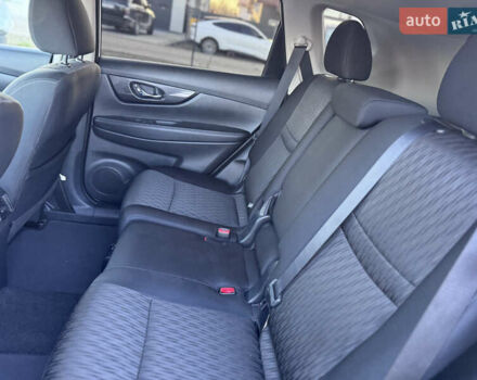 Белый Ниссан Rogue, объемом двигателя 2.5 л и пробегом 151 тыс. км за 14300 $, фото 39 на Automoto.ua