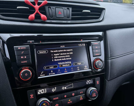 Белый Ниссан Rogue, объемом двигателя 2.49 л и пробегом 155 тыс. км за 15000 $, фото 14 на Automoto.ua