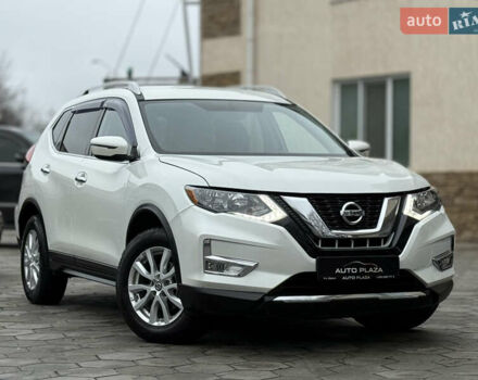Белый Ниссан Rogue, объемом двигателя 2.49 л и пробегом 133 тыс. км за 13900 $, фото 19 на Automoto.ua