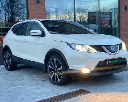 Білий Ніссан Rogue, об'ємом двигуна 2 л та пробігом 61 тис. км за 17690 $, фото 2 на Automoto.ua