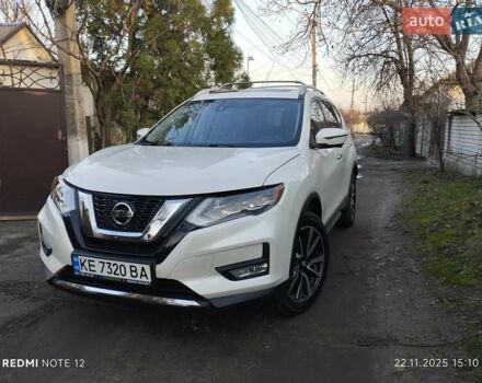 Белый Ниссан Rogue, объемом двигателя 2.49 л и пробегом 115 тыс. км за 14900 $, фото 4 на Automoto.ua