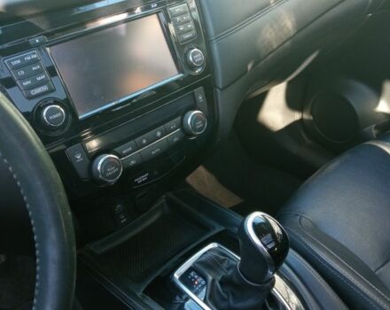 Белый Ниссан Rogue, объемом двигателя 2 л и пробегом 177 тыс. км за 15500 $, фото 6 на Automoto.ua