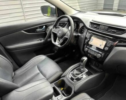 Белый Ниссан Rogue, объемом двигателя 2 л и пробегом 60 тыс. км за 3100 $, фото 6 на Automoto.ua