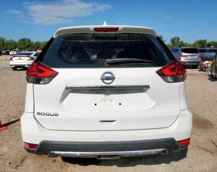 Ниссан Rogue 2017 в Днепре (Днепропетровске) на Automoto.ua Белый Ниссан Rogue, объемом двигателя 2.5 л и пробегом 102 тыс. км за 2100 $, фото 5 на Automoto.ua