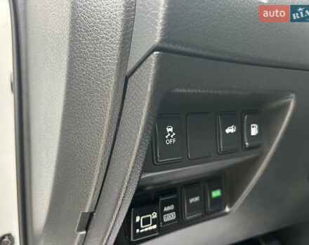 Белый Ниссан Rogue, объемом двигателя 2.5 л и пробегом 120 тыс. км за 14300 $, фото 21 на Automoto.ua