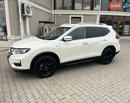 Белый Ниссан Rogue, объемом двигателя 2.5 л и пробегом 120 тыс. км за 14300 $, фото 16 на Automoto.ua