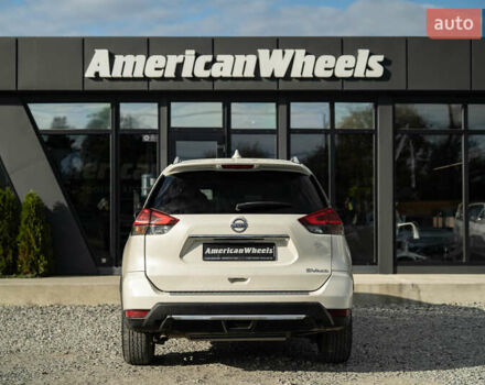 Белый Ниссан Rogue, объемом двигателя 2.49 л и пробегом 132 тыс. км за 14900 $, фото 5 на Automoto.ua