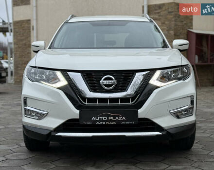 Белый Ниссан Rogue, объемом двигателя 2.49 л и пробегом 133 тыс. км за 13900 $, фото 2 на Automoto.ua