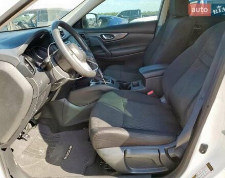 Белый Ниссан Rogue, объемом двигателя 2.5 л и пробегом 102 тыс. км за 2100 $, фото 6 на Automoto.ua