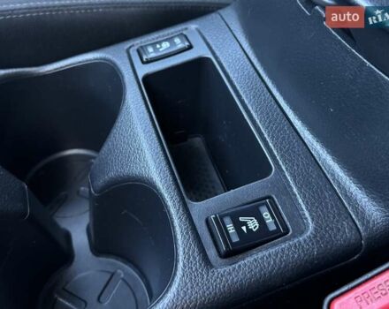 Белый Ниссан Rogue, объемом двигателя 2.5 л и пробегом 81 тыс. км за 17500 $, фото 24 на Automoto.ua