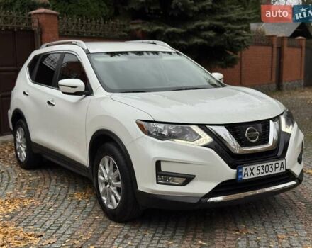 Белый Ниссан Rogue, объемом двигателя 2.49 л и пробегом 88 тыс. км за 14200 $, фото 2 на Automoto.ua