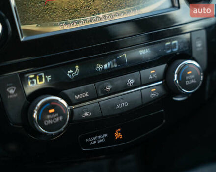 Белый Ниссан Rogue, объемом двигателя 2.49 л и пробегом 132 тыс. км за 14900 $, фото 25 на Automoto.ua