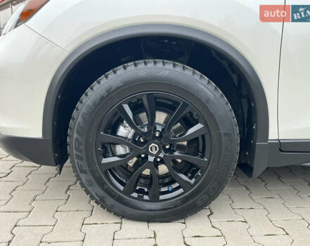 Белый Ниссан Rogue, объемом двигателя 2.5 л и пробегом 120 тыс. км за 14300 $, фото 13 на Automoto.ua