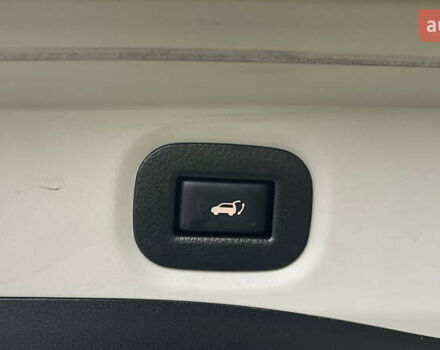 Белый Ниссан Rogue, объемом двигателя 0 л и пробегом 75 тыс. км за 17500 $, фото 33 на Automoto.ua