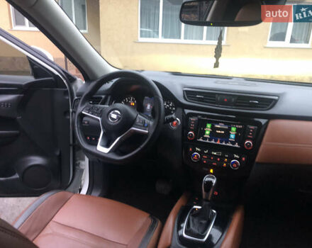 Белый Ниссан Rogue, объемом двигателя 2.49 л и пробегом 124 тыс. км за 17900 $, фото 23 на Automoto.ua