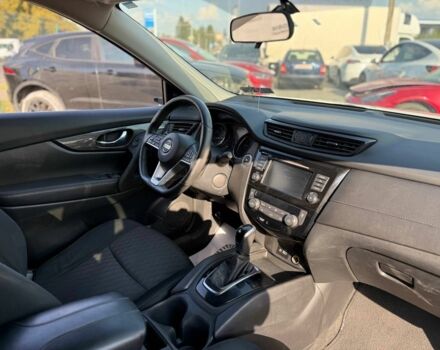 Білий Ніссан Rogue, об'ємом двигуна 2.5 л та пробігом 116 тис. км за 10200 $, фото 6 на Automoto.ua