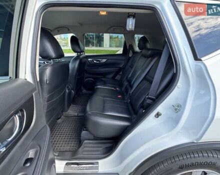 Белый Ниссан Rogue, объемом двигателя 2.49 л и пробегом 100 тыс. км за 15499 $, фото 54 на Automoto.ua