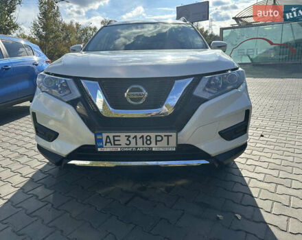 Белый Ниссан Rogue, объемом двигателя 2.49 л и пробегом 73 тыс. км за 18400 $, фото 1 на Automoto.ua