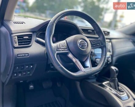 Білий Ніссан Rogue, об'ємом двигуна 2.49 л та пробігом 138 тис. км за 16500 $, фото 11 на Automoto.ua