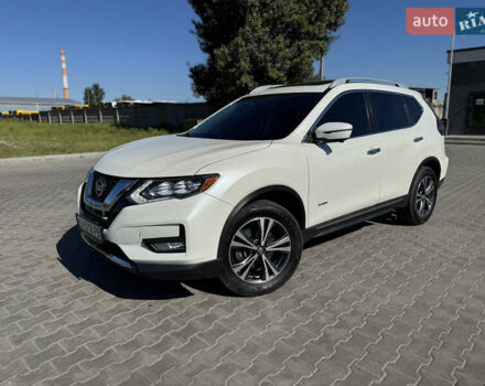 Білий Ніссан Rogue, об'ємом двигуна 2 л та пробігом 75 тис. км за 16700 $, фото 1 на Automoto.ua