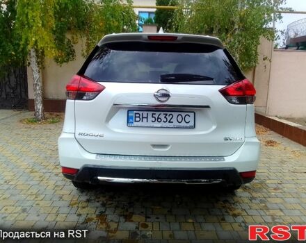 Белый Ниссан Rogue, объемом двигателя 2.5 л и пробегом 60 тыс. км за 17200 $, фото 4 на Automoto.ua