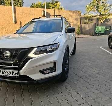 Білий Ніссан Rogue, об'ємом двигуна 2.49 л та пробігом 67 тис. км за 17400 $, фото 2 на Automoto.ua