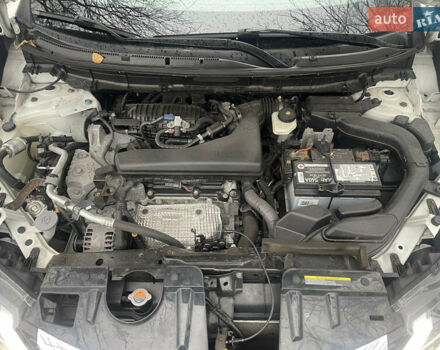 Белый Ниссан Rogue, объемом двигателя 2.49 л и пробегом 105 тыс. км за 16700 $, фото 29 на Automoto.ua