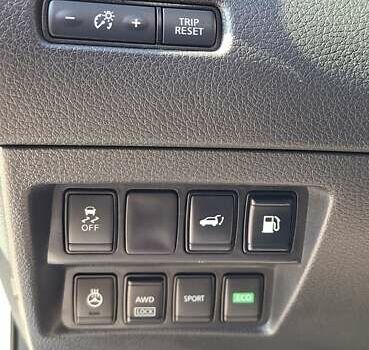 Білий Ніссан Rogue, об'ємом двигуна 2.49 л та пробігом 67 тис. км за 17400 $, фото 38 на Automoto.ua