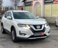 Белый Ниссан Rogue, объемом двигателя 2.5 л и пробегом 144 тыс. км за 14890 $, фото 2 на Automoto.ua